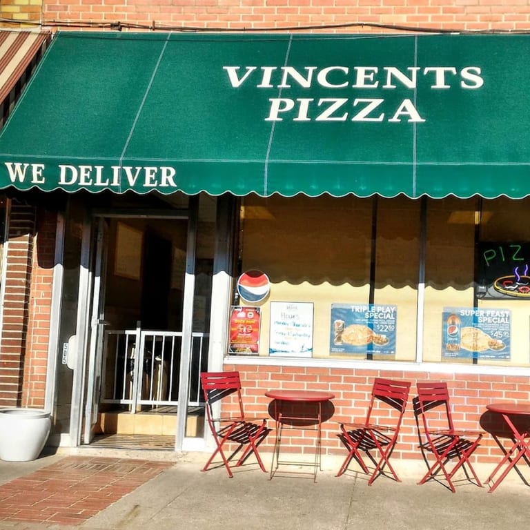 Welcome to Vincent’s Pizza🍕
